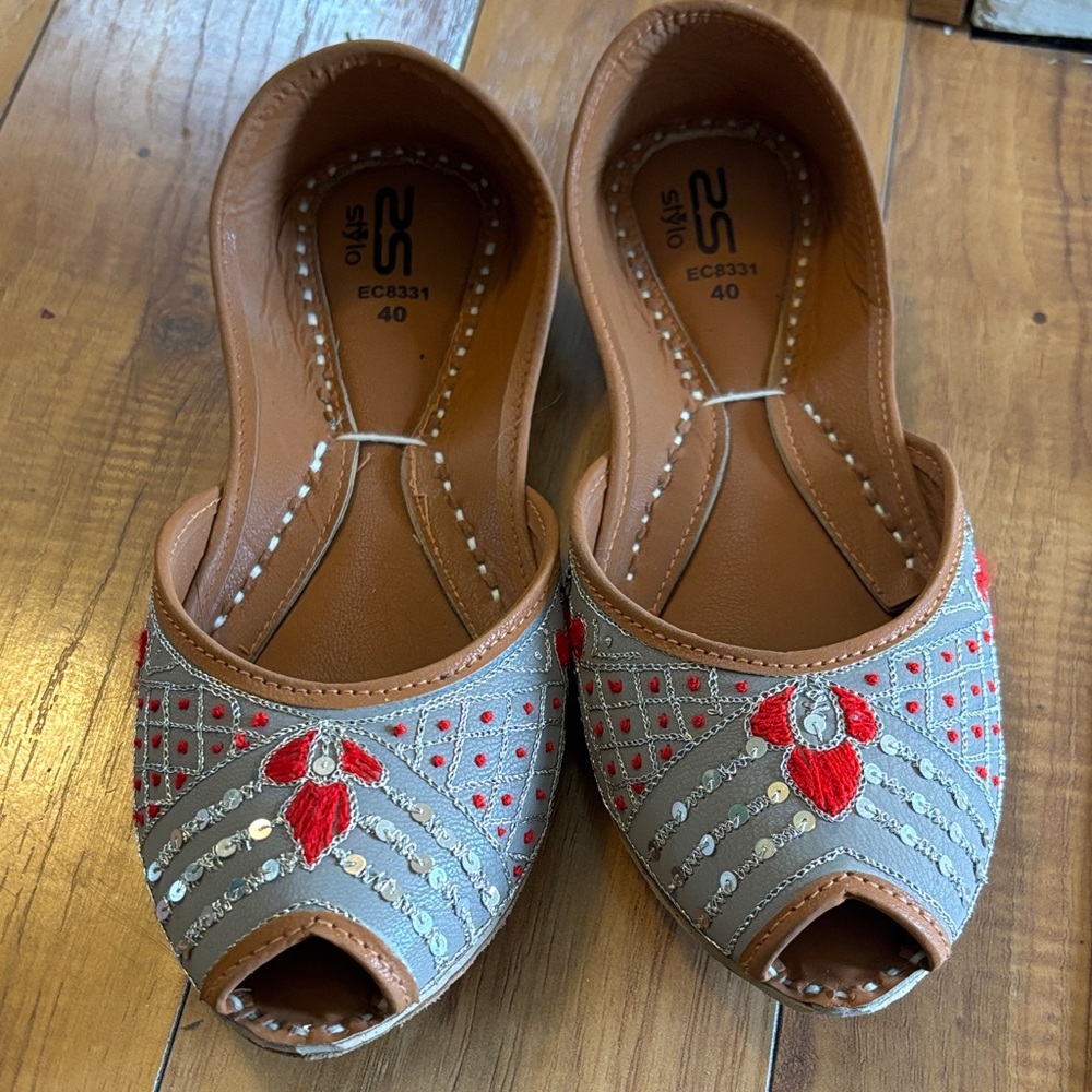 Elegant Gray and Red Embroidered Women's Flats